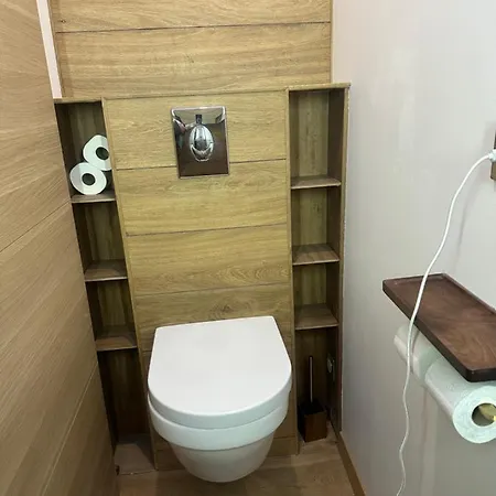 Magnifique T2 Neuf Charme Et Elegance Apartment Meyzieu